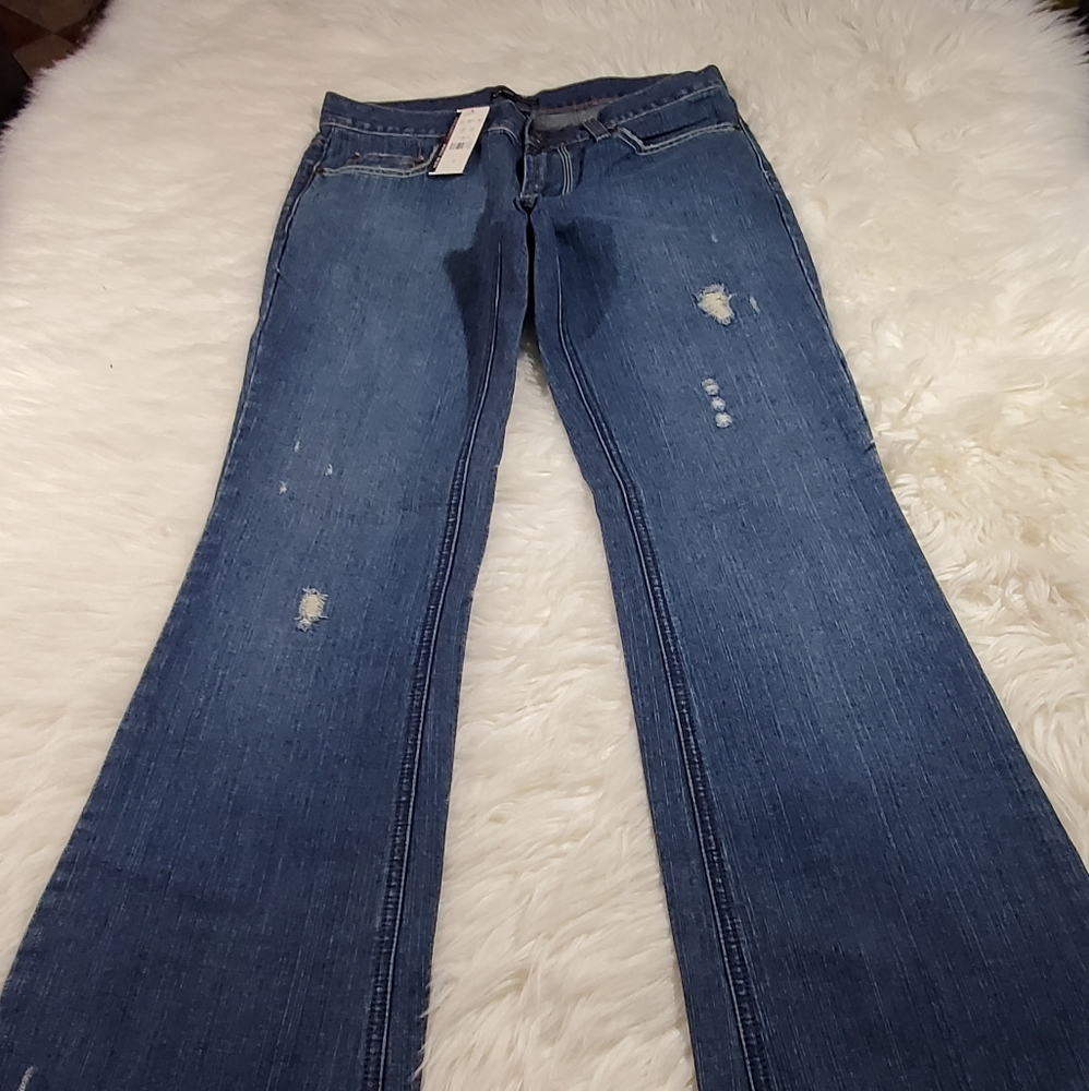 New York & Company women's distressed bootcut jeans size 2